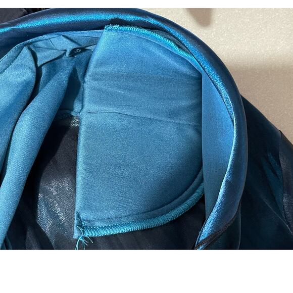 Another Thyme Turquoise Elegant Vintage Inspired Blouse Size 16 Ruffled Satin - Picture 7 of 10